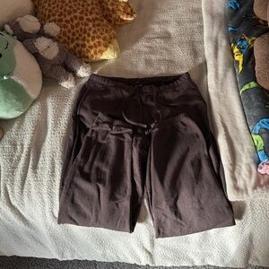 Skims dark brown Boyfriend fleece joggers size large